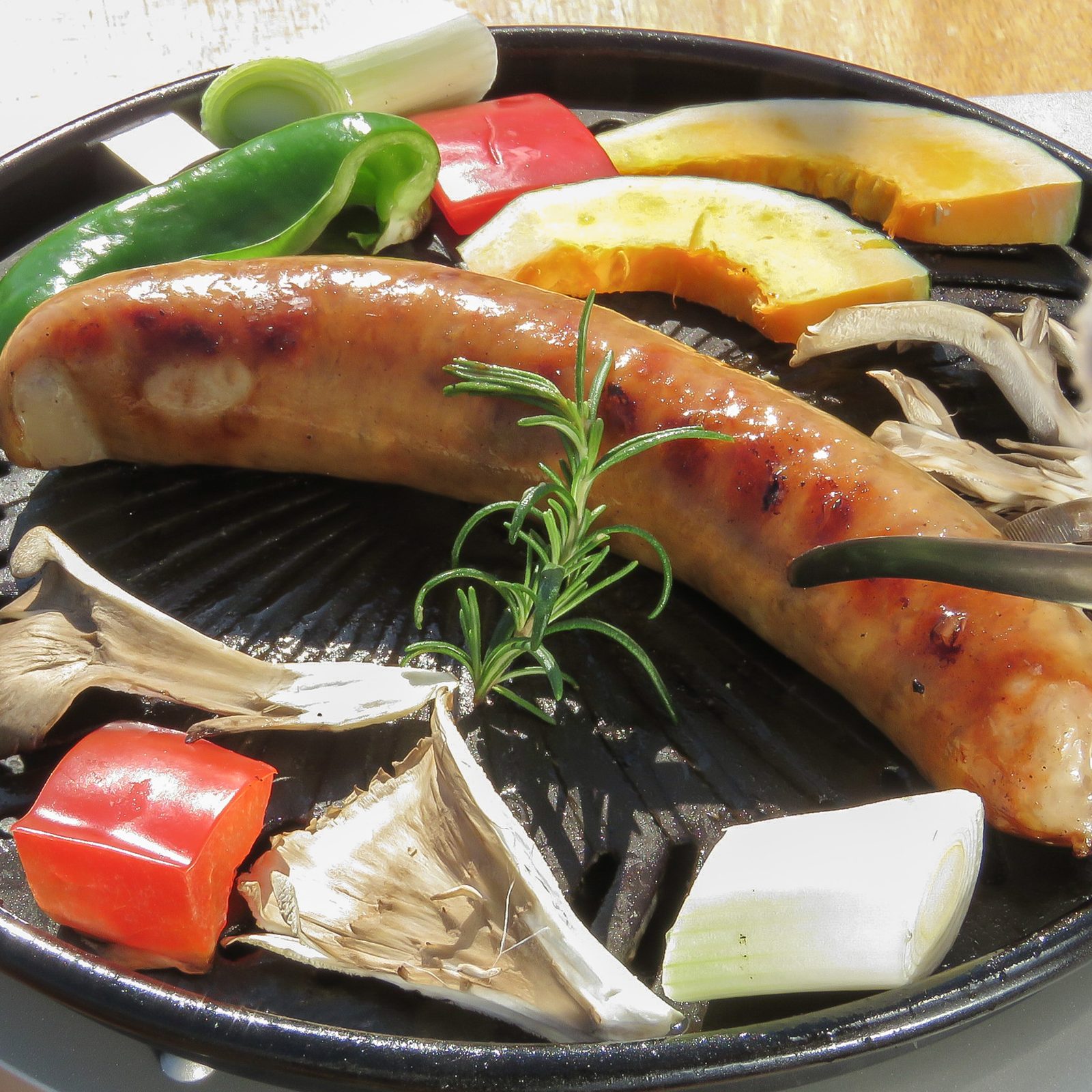 麦豚のジャンボフランク焼き上がり